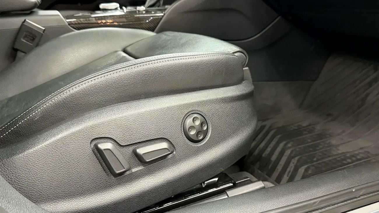 Audi S3 TFSI quattro 2.0L