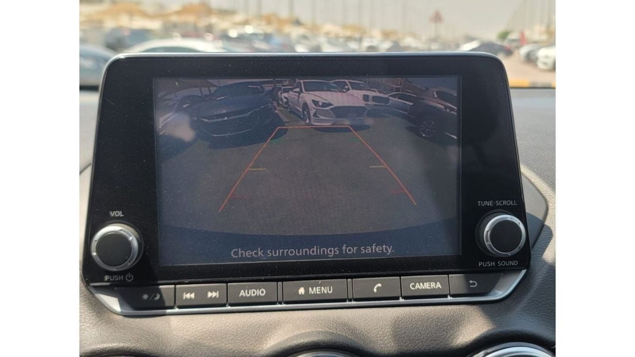 نيسان سنترا SV