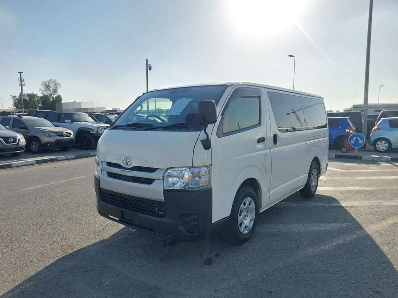 تويوتا هاياس TOYOTA HIACE VAN RHD 2019 MODEL 2.8 L DIESEL AUTOMATIC(PM05162)