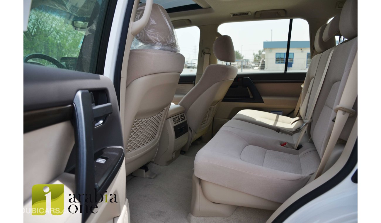 Toyota Land Cruiser - GXR - 4.6L - GRAND TOURING EDITION with FABRIC SEATS