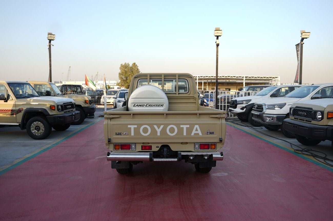 تويوتا لاند كروزر بيك آب TOYOTA LAND CRUISER 79 SINGLE CAB PICKUP PETROL 4.0L V6 4WD MT MODEL 2025 WINCH DIFF-LOCK