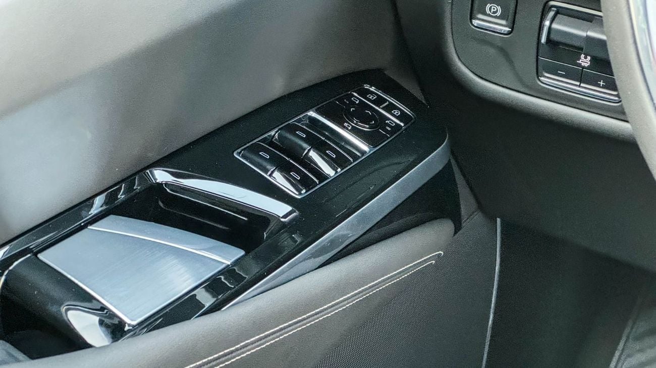 كاديلاك إسكالاد Sport Platinum 6.2L 4WD