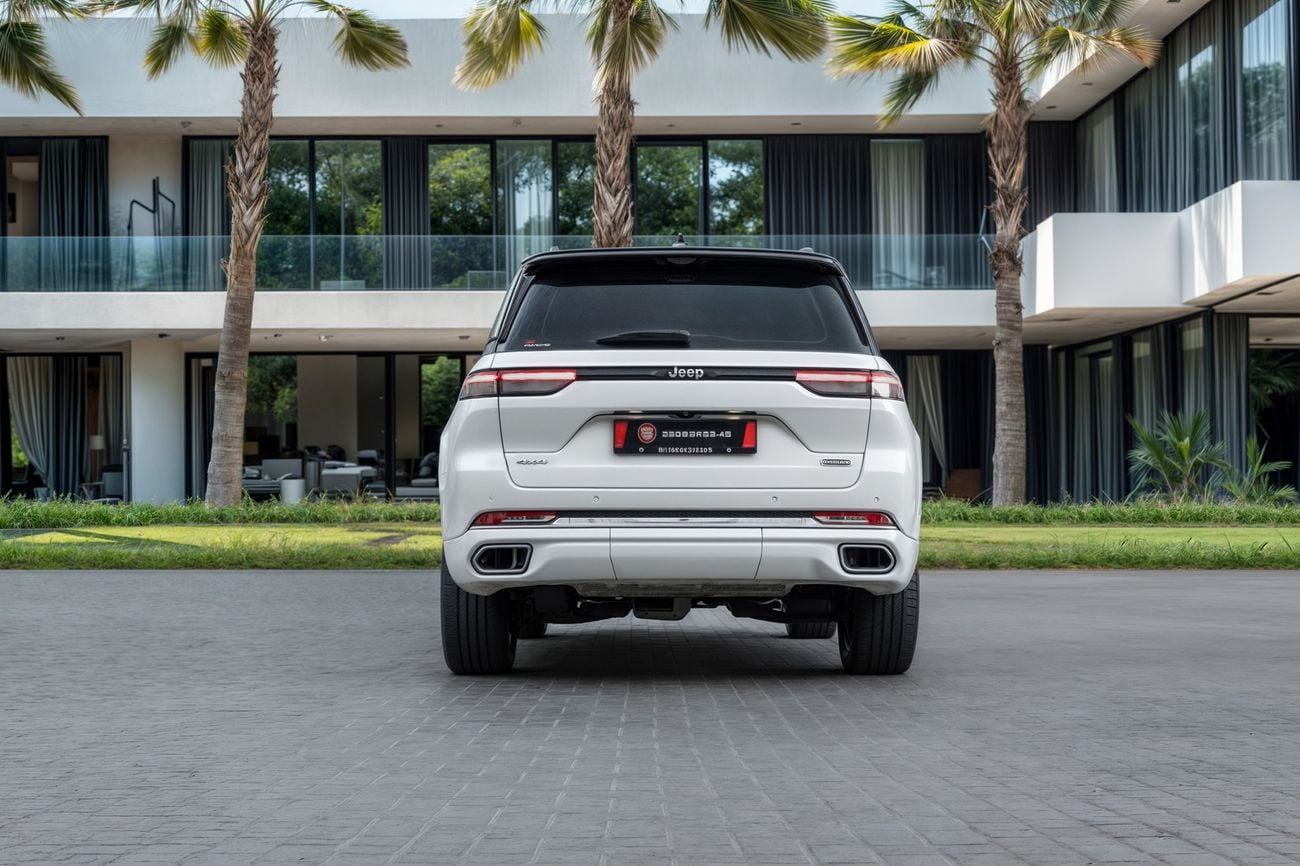 جيب جراند شيروكي Grand Cherokee Overland | 3,134 P.M | 0% Downpayment | Perfect Condition!