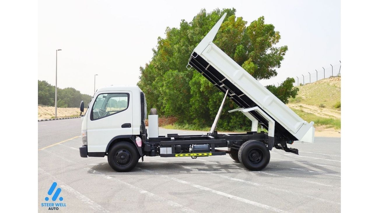 Mitsubishi Fuso Canter Pick Up Tipper Truck 4.2L RWD Diesel Manual Transmission / Book Now!