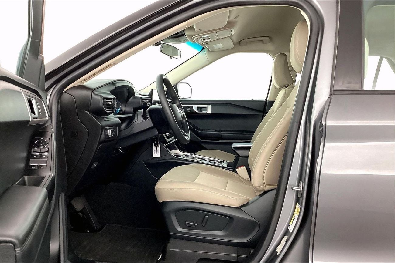 Ford Explorer 3.3 AUTO 4WD BASE CLTH | Guaranteed Warranty | 0 Down Payment