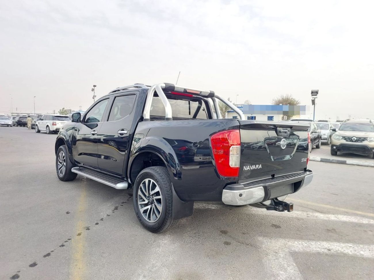 Nissan Navara NISSAN NAVARA PICK UP RHD 2020 MODEL 2.3 L DIESEL AUTOMATIC(PM71719)