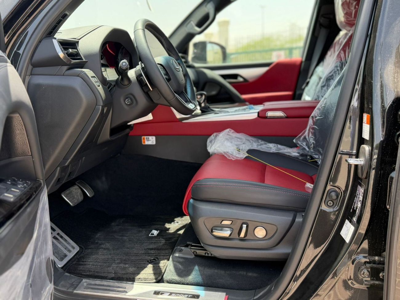 لكزس LX 600 LEXUS LX600 Fsport 3.5L twin turbo Model 2026