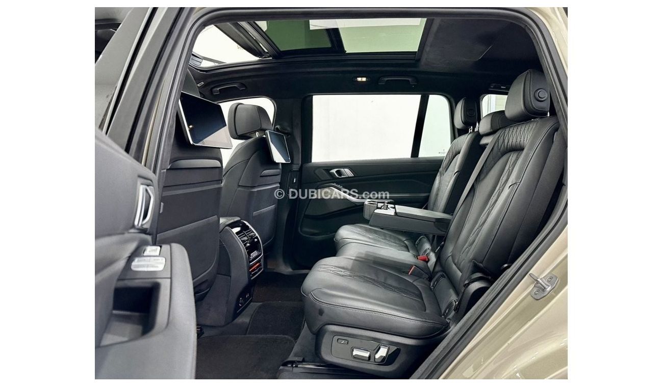 BMW X7 2019 BMW X7 M-Kit 50i V8 xDrive, BMW Warranty / Service Contract 2024, Low Kms, GCC Specs