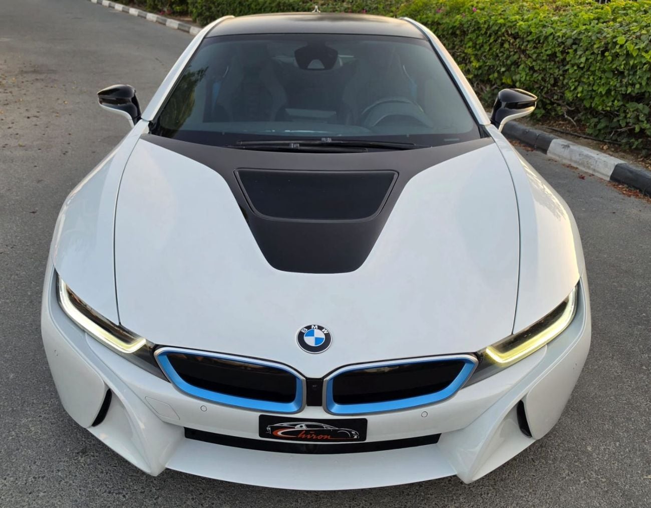 BMW i8 STD BMW i8 Coupe 2015 | Plug-in Hybrid | futuristic Design