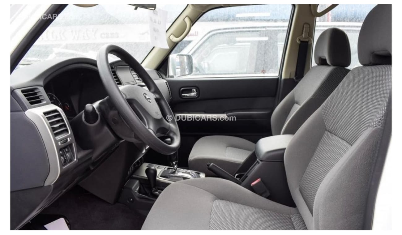 نيسان باترول بيك آب