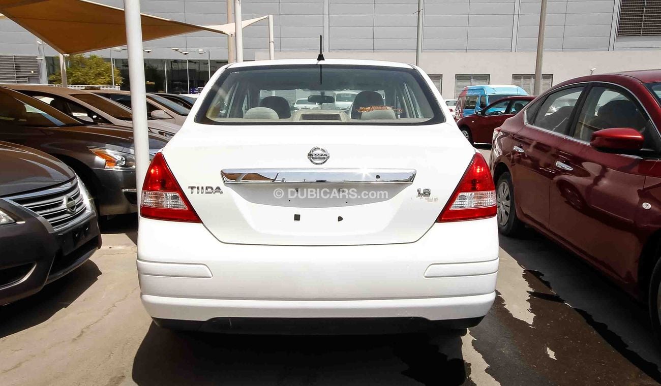 Nissan Tiida