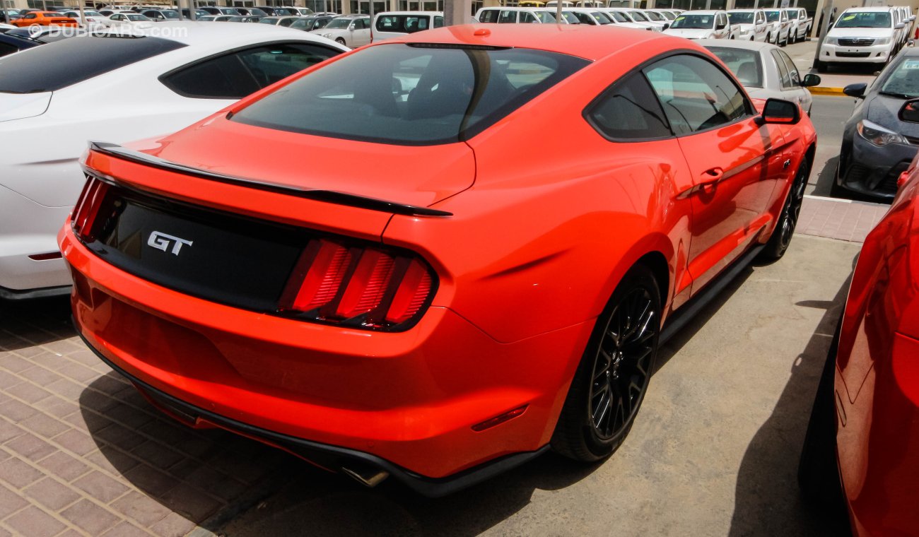 Ford Mustang GT 5.0