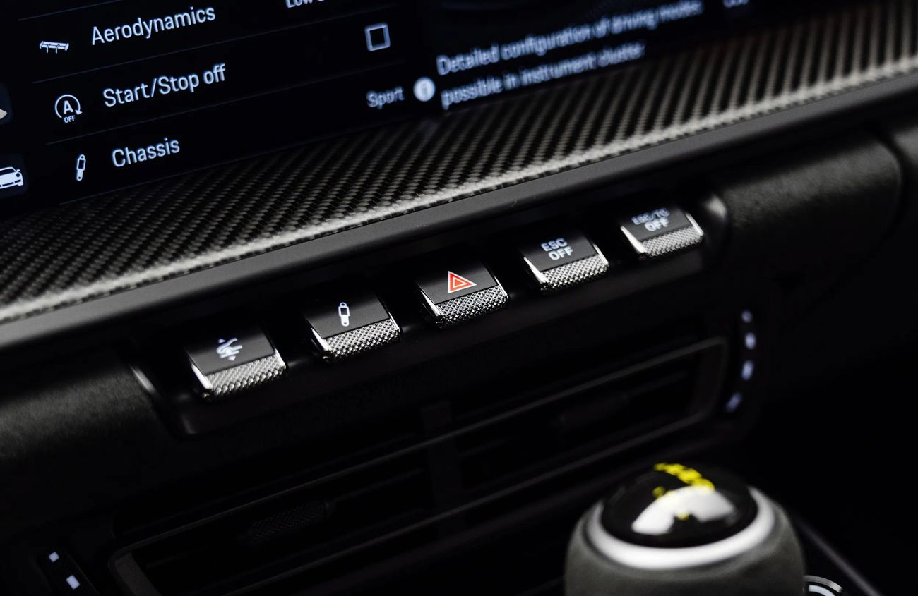 بورش 911 4.0L F-6 Naturally Aspirated Engine