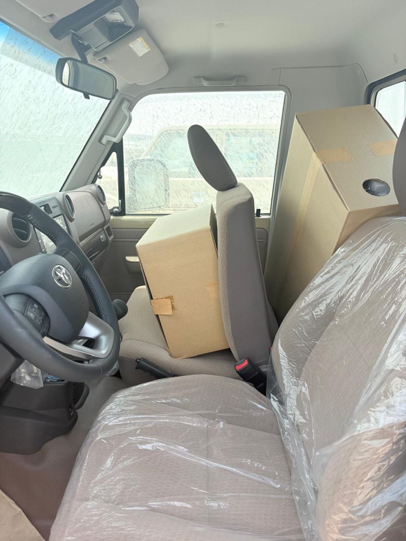 Toyota Land Cruiser 70 LC79 LX