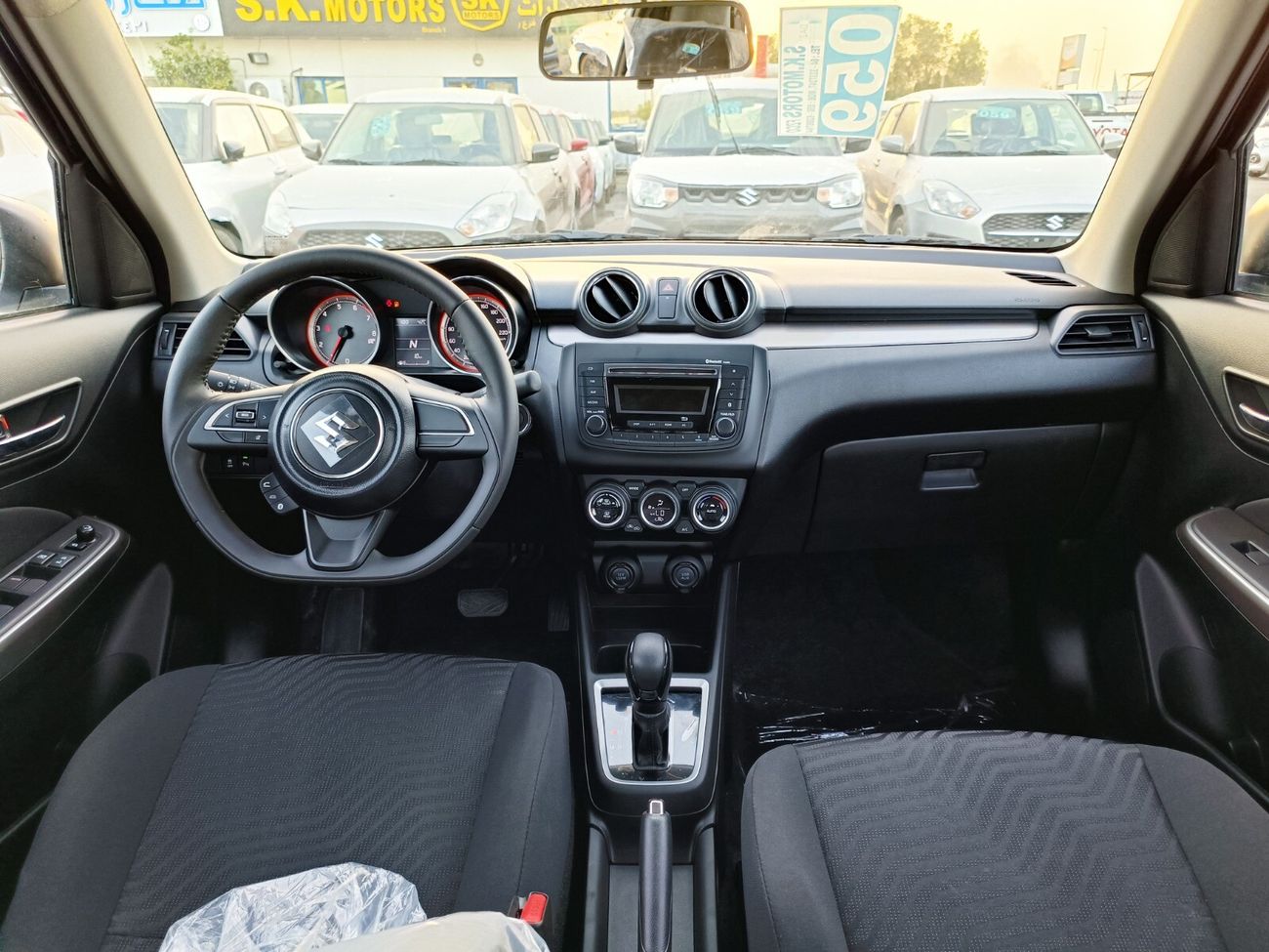 سوزوكي سويفت GLX / 1.2L PETROL / PUSH START / ALLOY RIMS / SPECIAL PRICE