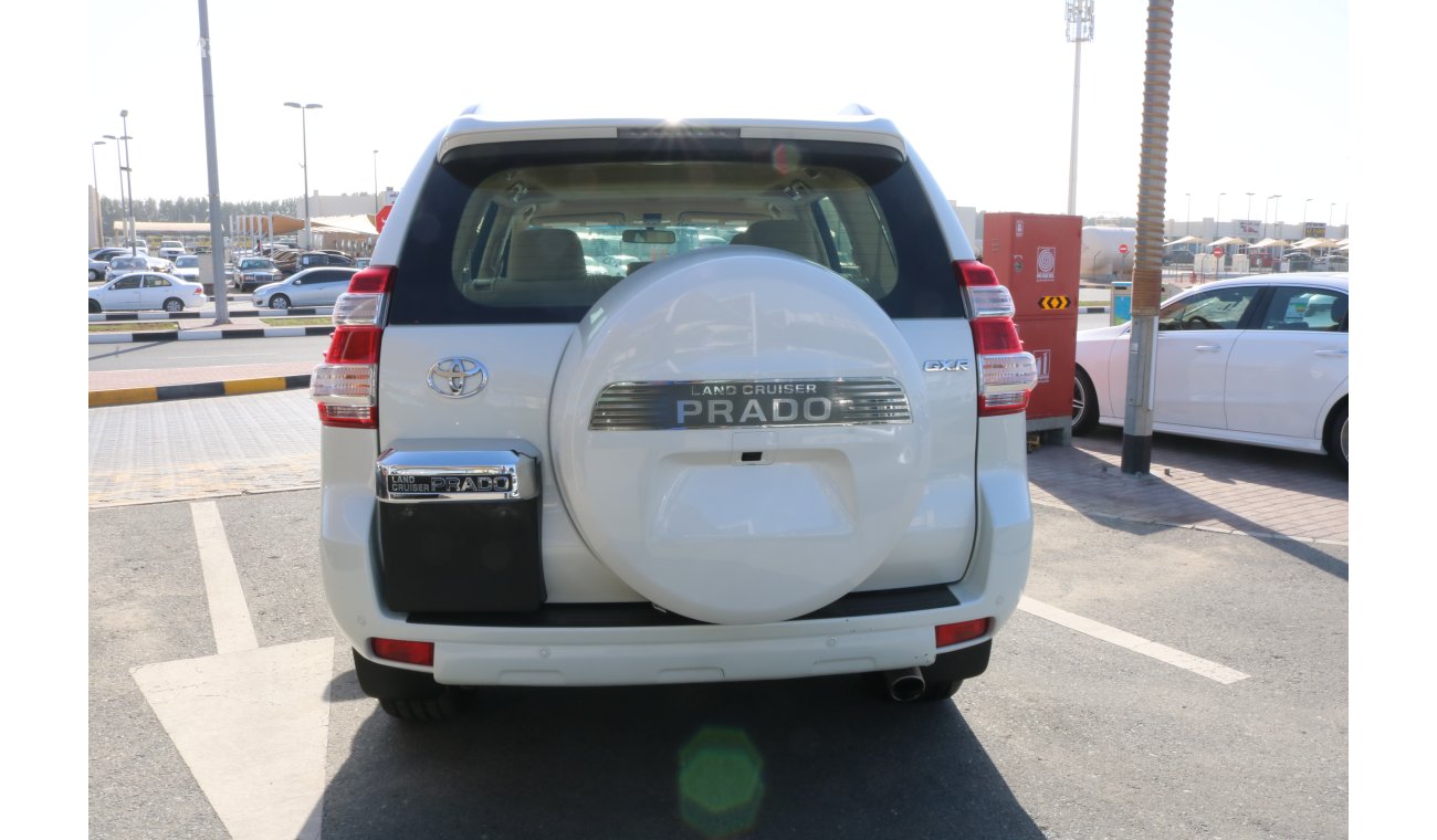 Toyota Prado GXR WITH SUNROOF AND GCC SPECS 2017