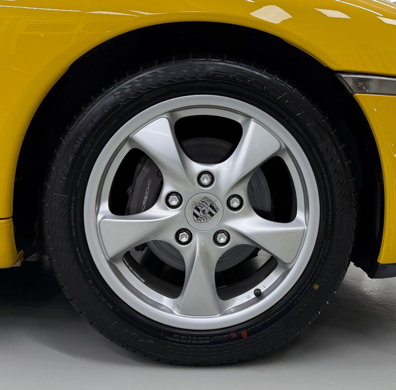 بورش بوكستر 718 Original paint .. Low Milegea .. Perfect Condition