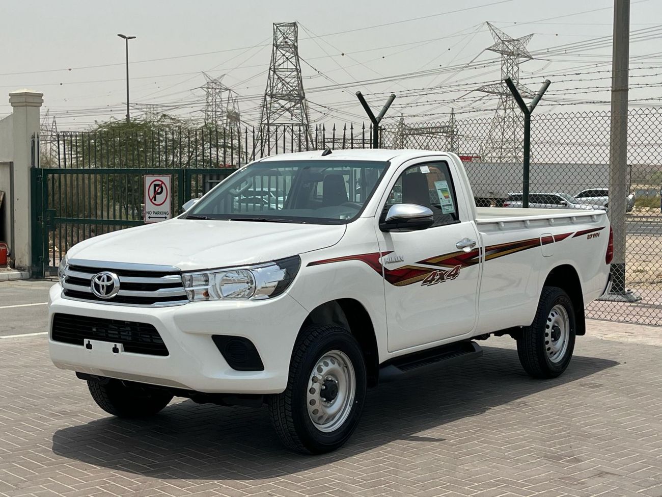 تويوتا هيلوكس GLX 2.7L Single Cab Utility RWD
