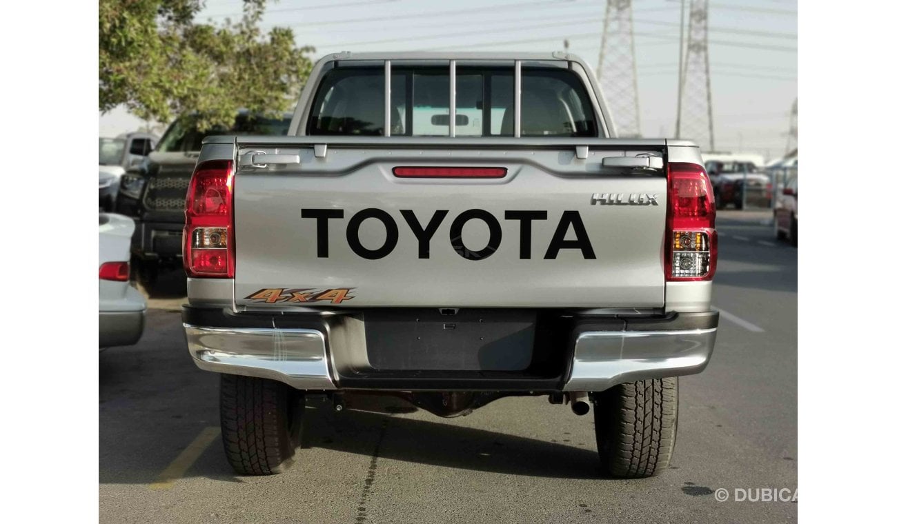 Toyota Hilux 2.4L Diesel, Auto Gear Box, DVD Camera (CODE # THAM01)