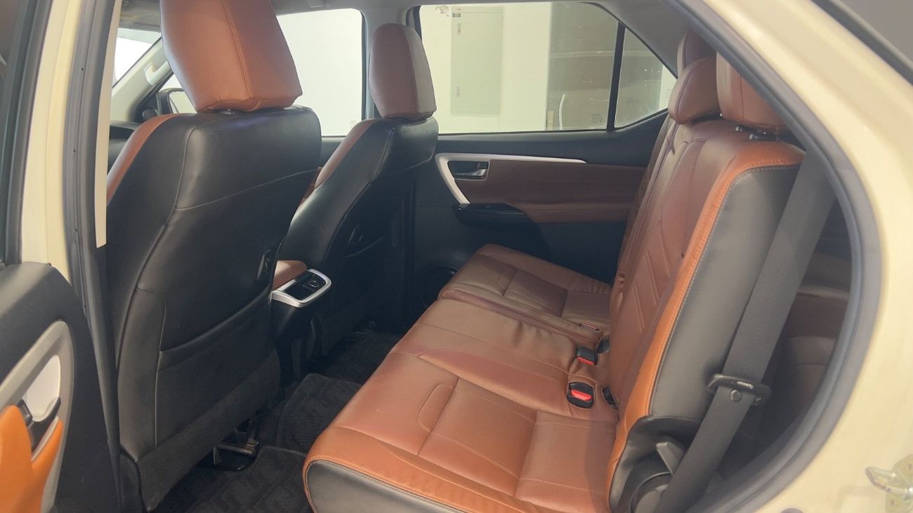 Toyota Fortuner VXR