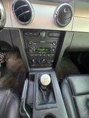 Ford Mustang Very Rare SALEEN clean title / full original 49000 kms only .