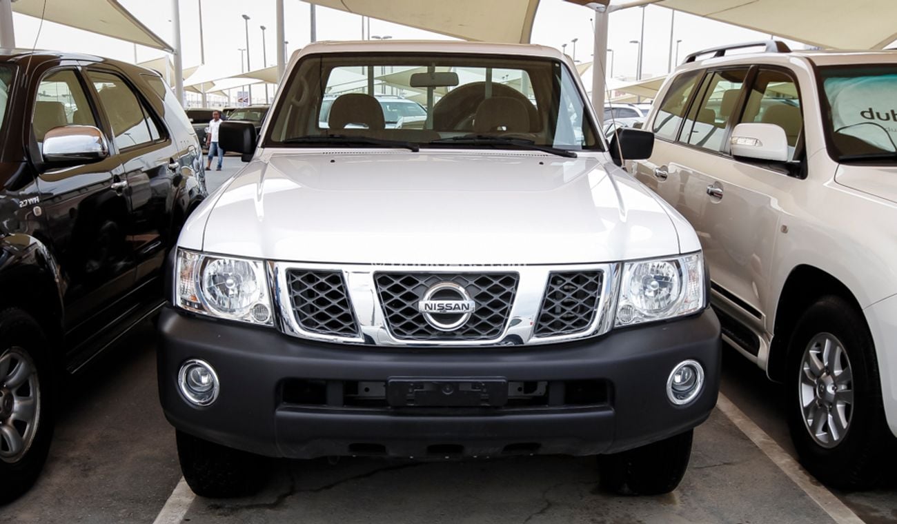 Nissan Patrol Pickup