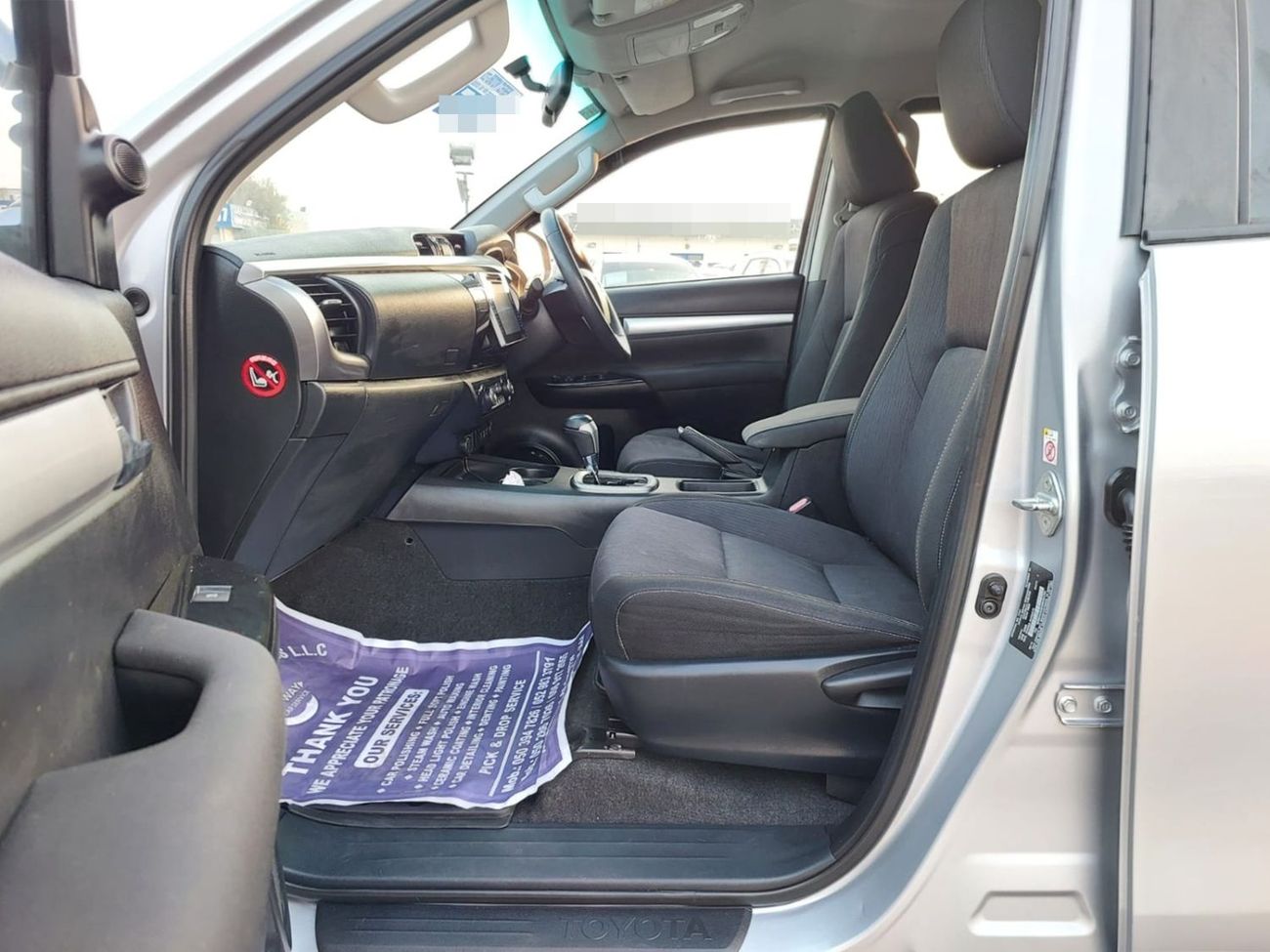 Toyota Hilux TOYOTA HILUX SR5 PICKUP RHD 2016 MODEL 2.8 L DIESEL AUTOMATIC(PM84762)