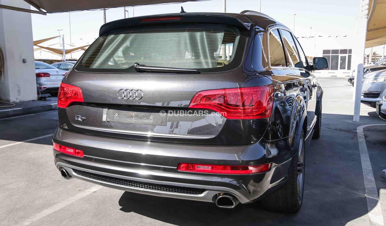 Used Audi Q7 Supercharged 2014 for sale in Sharjah 141071