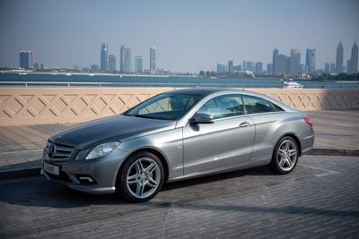 مرسيدس بنز E350 كوبيه W212 E350 Amg kit