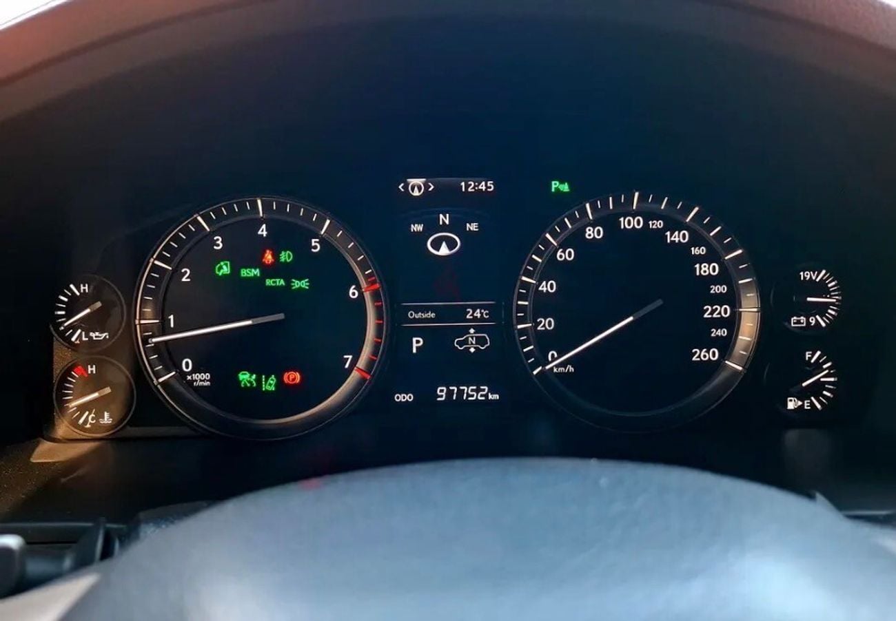 Lexus LX570
