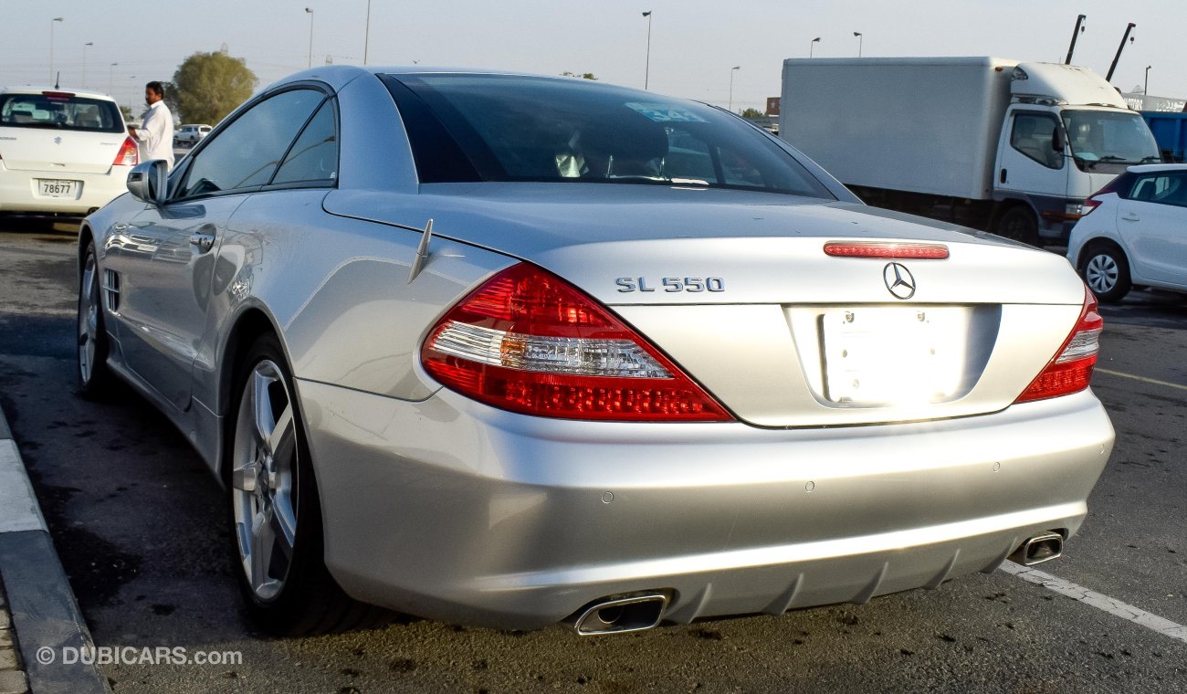 Mercedes-Benz SL 550