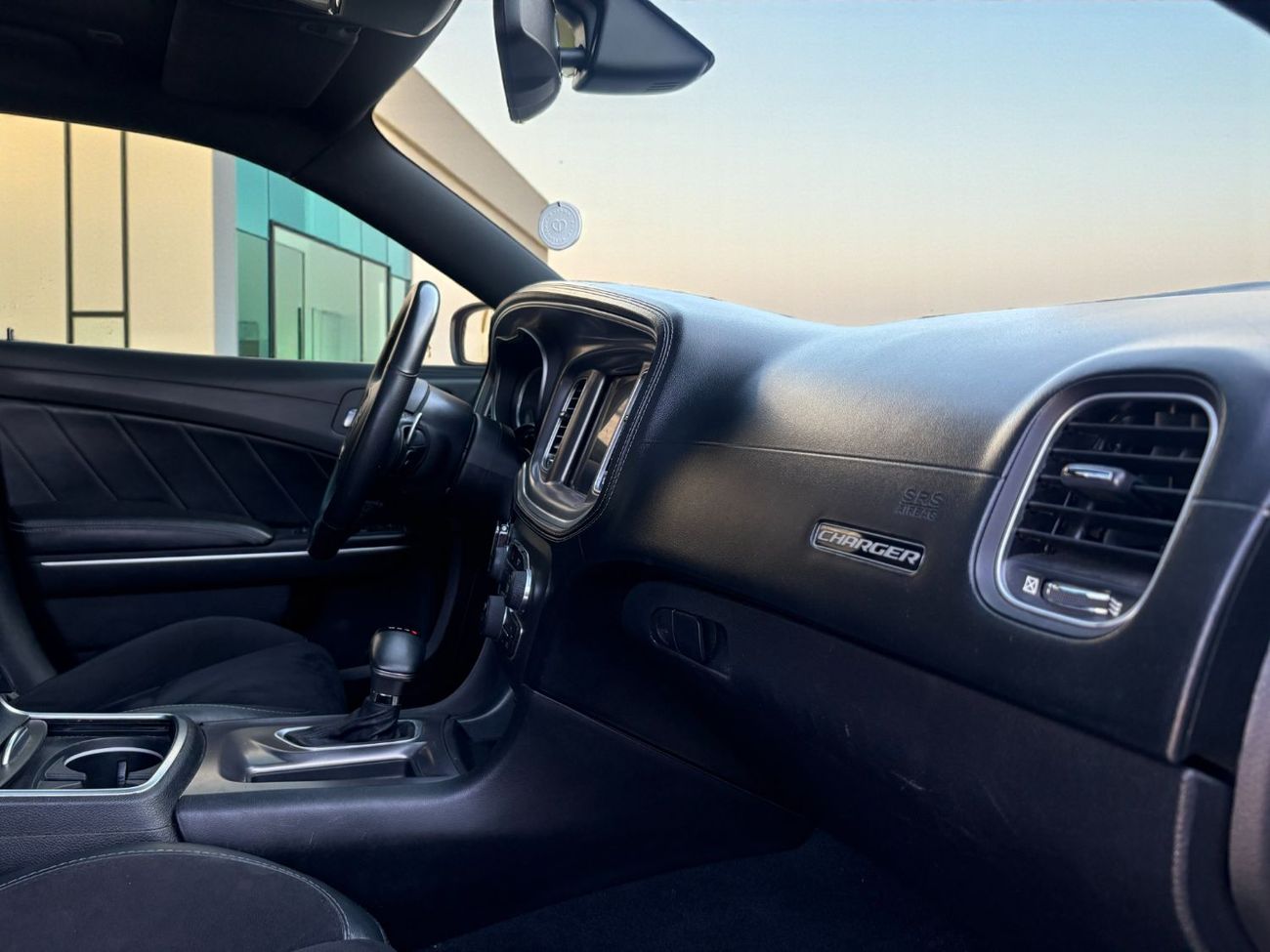 دودج تشارجر GT 3.6L V6 – 292 BHP | 2019 | GCC SPECS | AED 1,740 PER MONTH