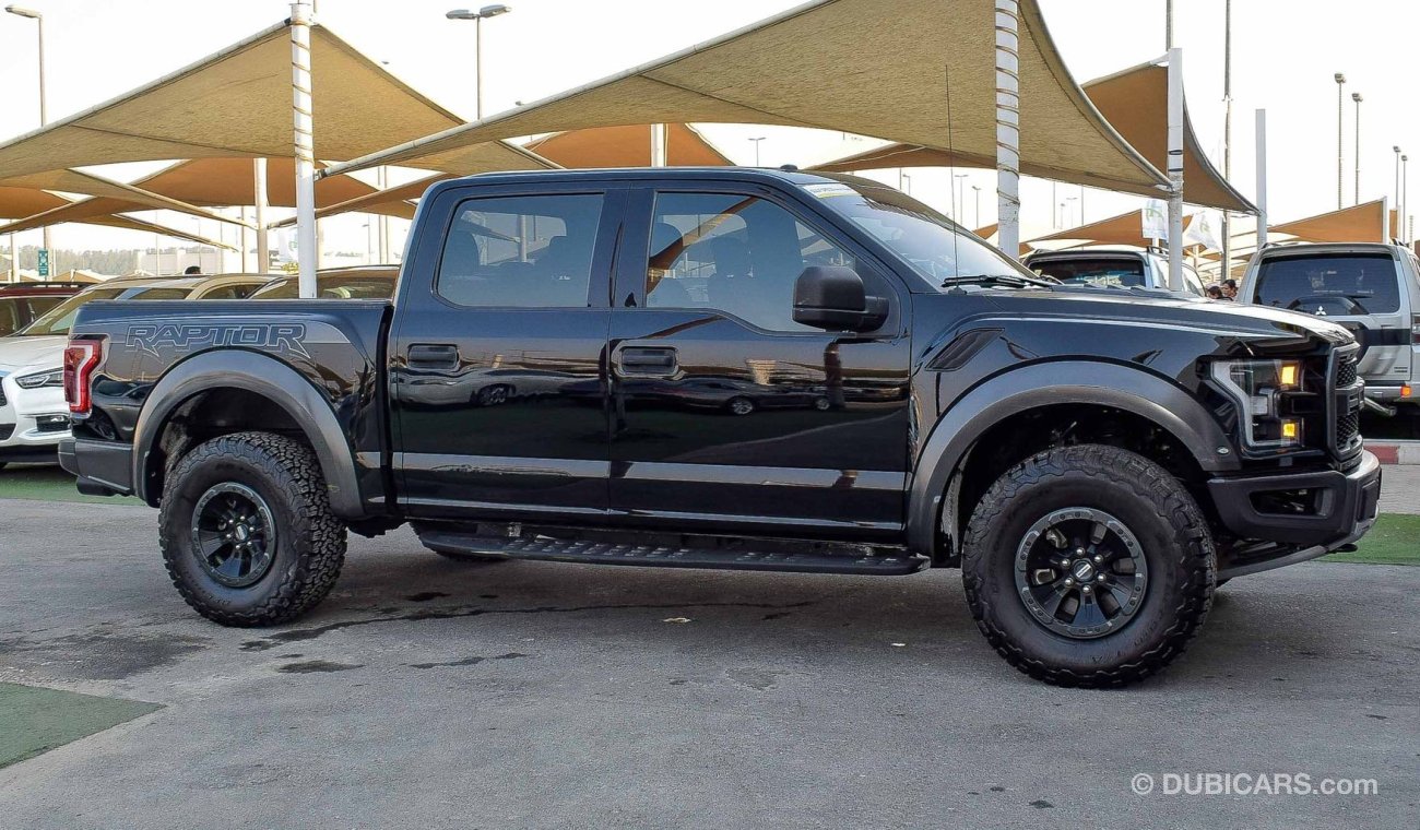 Ford Raptor F-150 Ecoboost 3.5L V6 Agency Warranty Full Service History 2018 GCC