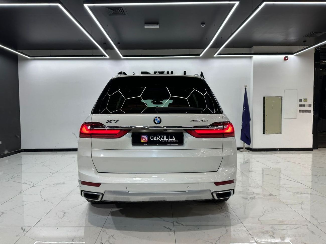BMW X7 40i Pure Excellence 3.0L AED 3,427 / Monthly l 0% Down Payment l Masterclass Captain Seats l 1 Year