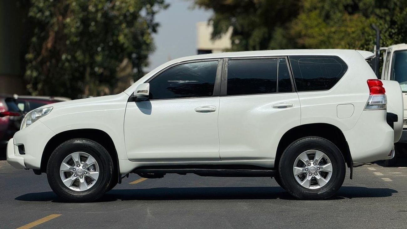 Toyota Prado 2012| 2.7L PETROL | AT | LHD | PREMIUM TEXTURE LEATHER SEATS | AUDIO PLAYER | ALLOY RIMS