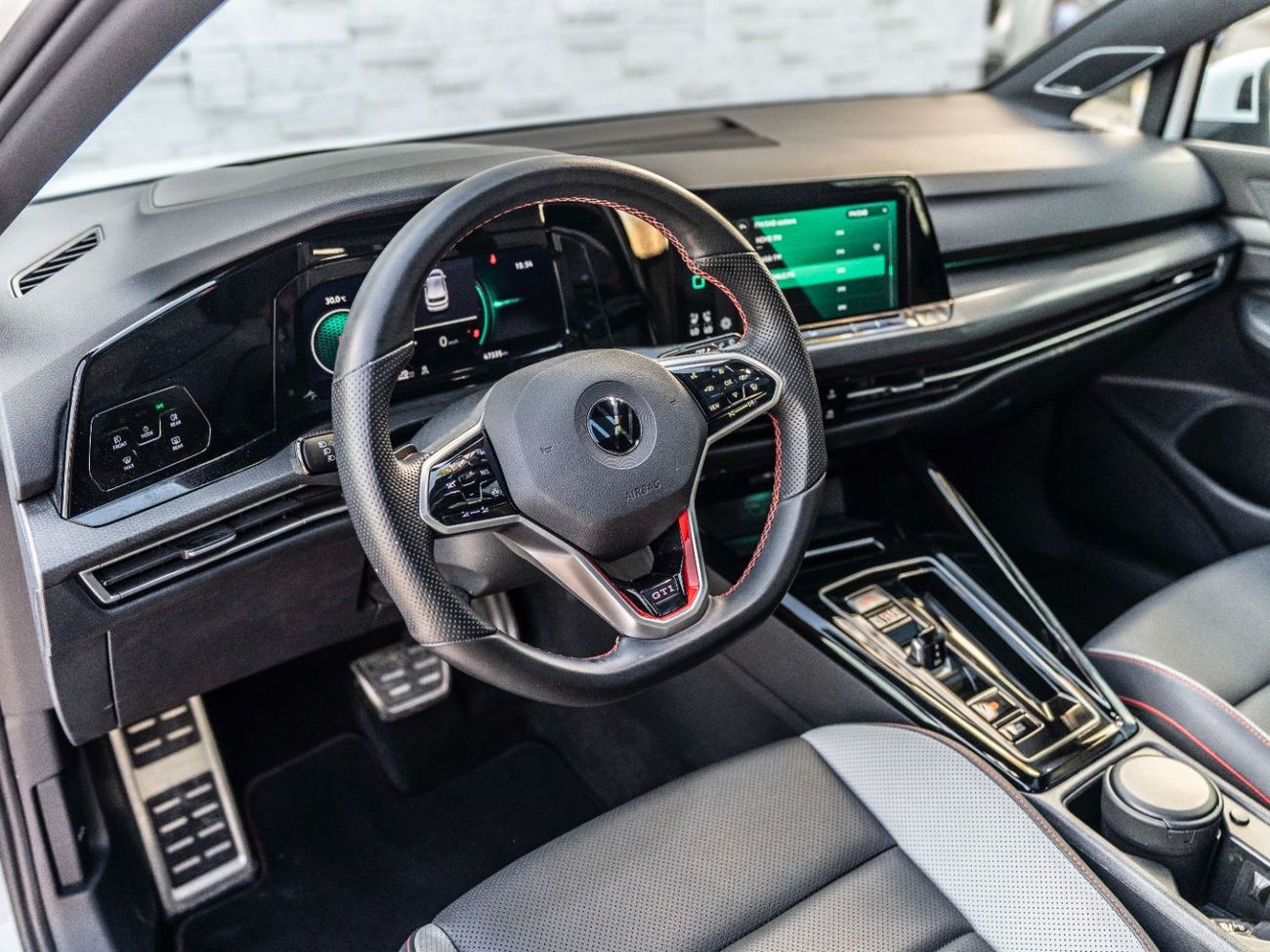 فولكس واجن جولف GTI Sport 2.0T