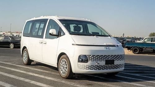 هيونداي ستاريا Premium 11-Seater 2.2-liter 4-cylinder Turbo-charged Diesel 2024YM