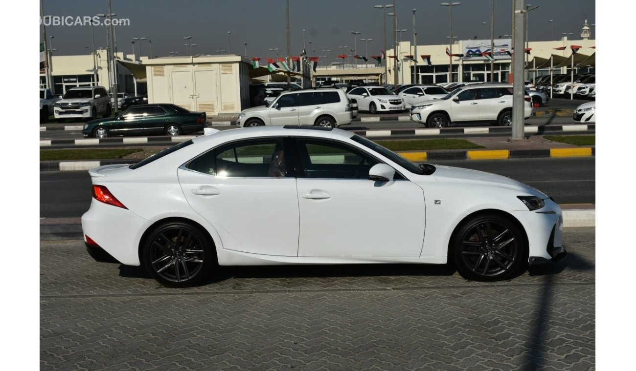 لكزس IS 300 F SPORT EXCELLENT CONDITION / WITH WARRANTY