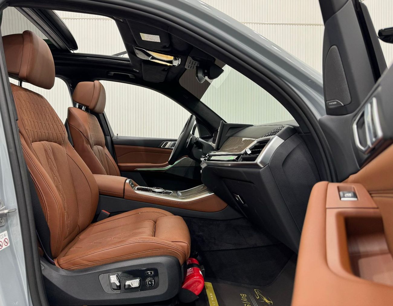 BMW X5 M60i xDrive 2024 BMW X5 M60i xDrive, 5 Years BMW Warranty + Service Pack, Fully Loaded, Very Low Kms