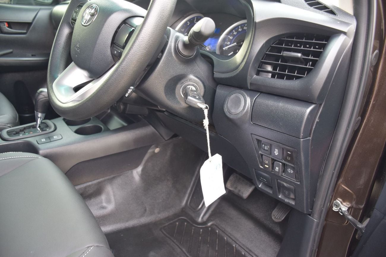 Toyota Hilux 4X4 DIESEL 2.8L Right Hand (Export Only)