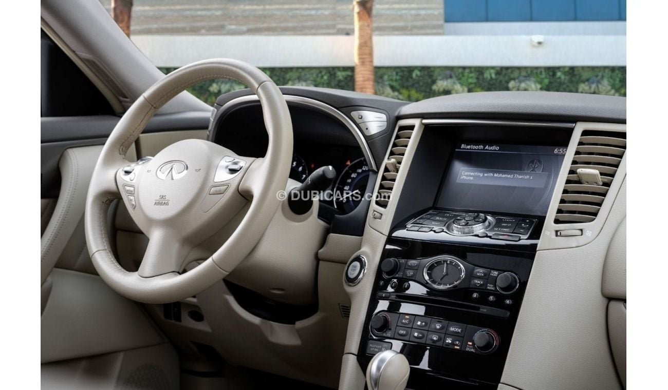 Infiniti QX70 | 2,115 P.M  | 0% Downpayment | Amazing Condition!