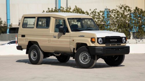 Toyota Land Cruiser 70 2024 Toyota Land Cruiser (LC78) 2.8 Hard Top 3DR - Beige inside Bluish Grey