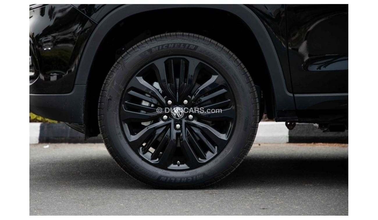 أم جي RX8 2023 MG RX8 4X4 2.0 BLACK EDITION