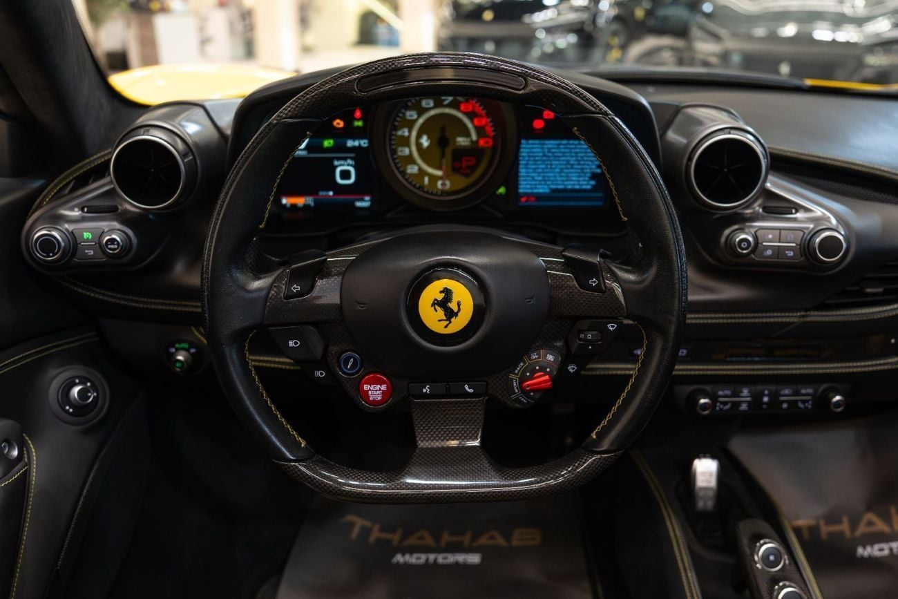 فيراري ف ٨ سبيدر - 2023 | 7 YRS SERVICE CONTRACT | FULL SERVICE HISTORY | GCC | LOW MILEAGE | PERFECT CONDITION