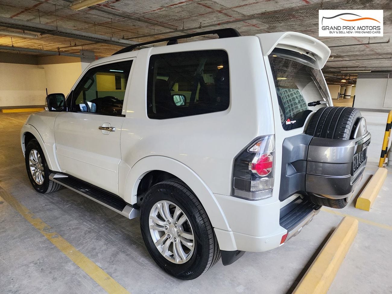Mitsubishi Pajero GLS HIGHLINE V6 3.8 3 Door
