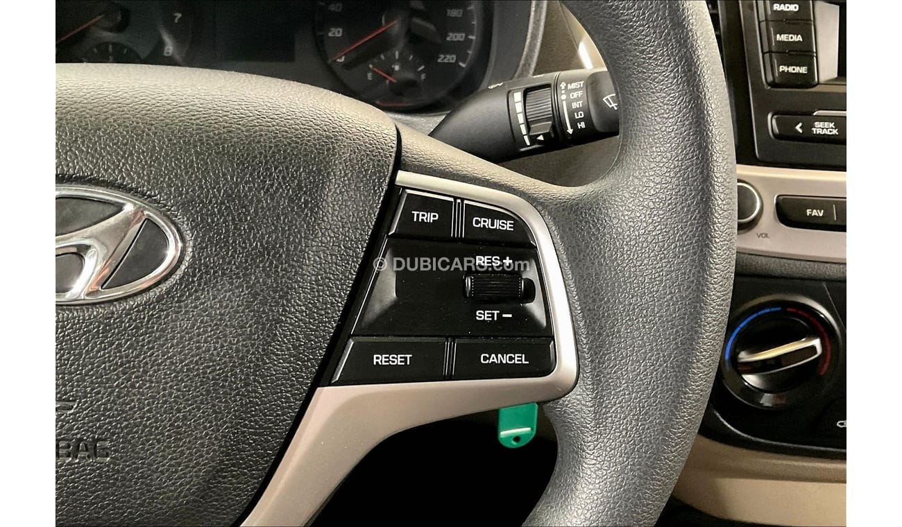 Hyundai Accent Smart Plus