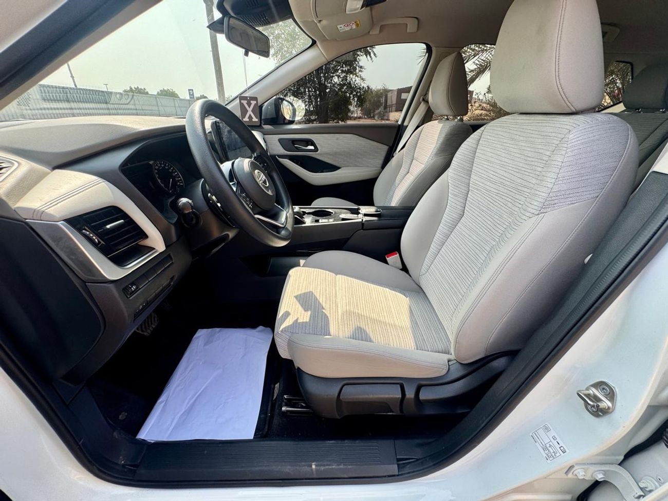 Nissan XTrail S 2.5L (169 HP) FWD (5 Seater) 860-Monthly l GCC l 1 Year Warranty l Agency History l  Cruise, Camer