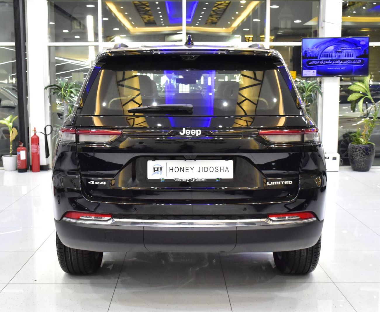 Jeep Grand Cherokee EXCELLENT DEAL for our Jeep Grand Cherokee 4x4 Limited ( 2025 Model ) in Black Color GCC Specs