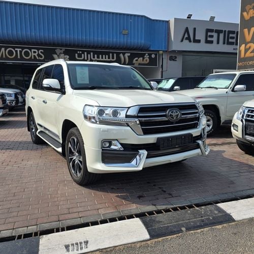 Toyota Land Cruiser VXR