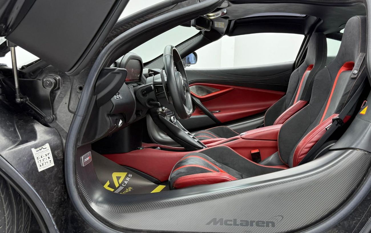 McLaren 720S 2018 McLaren 720s, Warranty, Carbon Fiber Interior, Very Low Kms, Excellent Condition, GCC